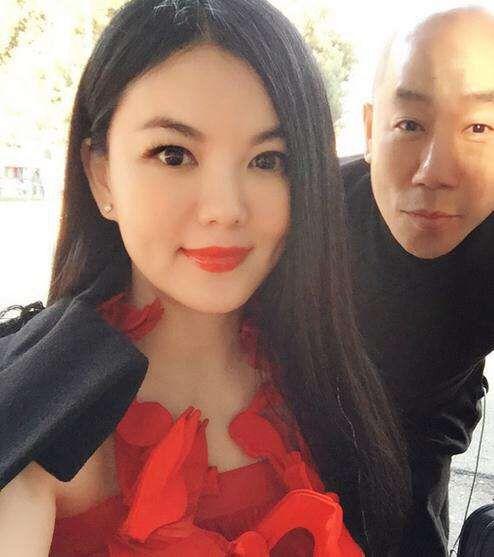 怎样和老公自拍视频下载,如何与老公自拍视频下载及保存攻略