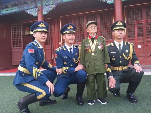 军官 视频,揭秘军营中的英勇瞬间