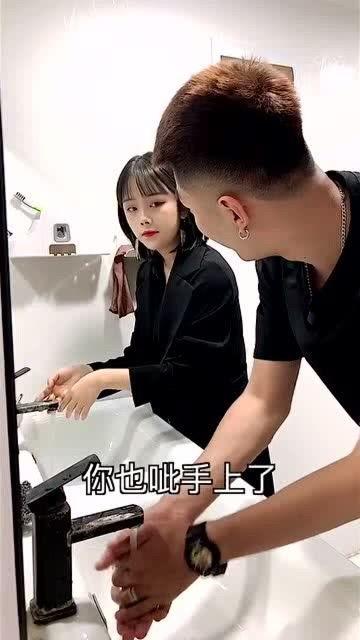 老公尿我脸,老公尿我脸的惊人真相