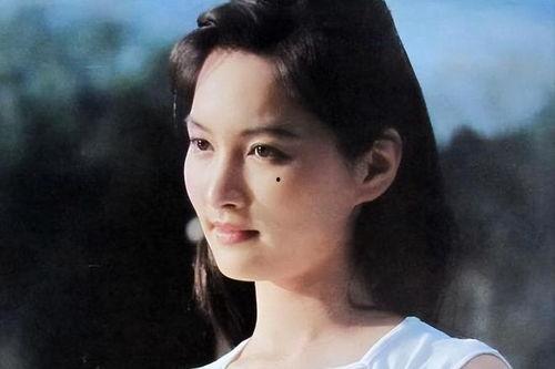 80后火爆明星,揭秘火爆明星背后的故事